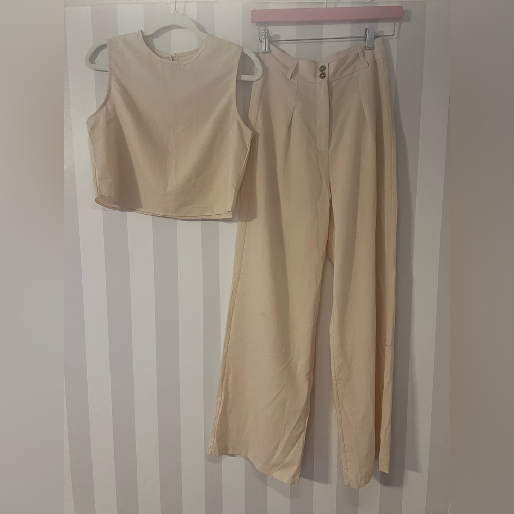 Chic Beige Women's Wide Leg Pants & Top Set